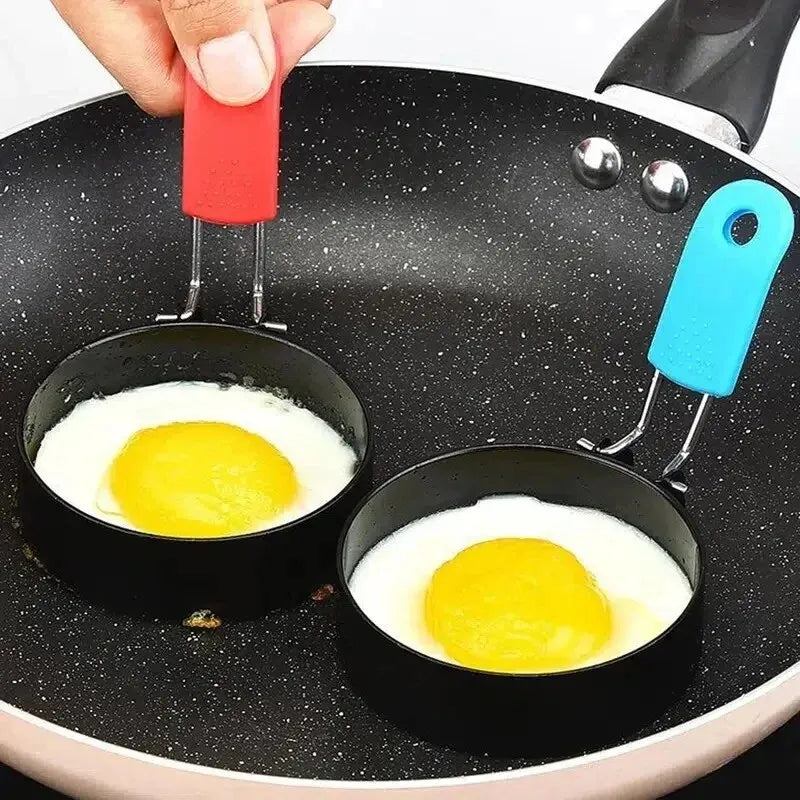 Steven Store™ Metal Fried Egg Pancake Ring: Durable, non-stick kitchen tool for perfect fried eggs and pancakes