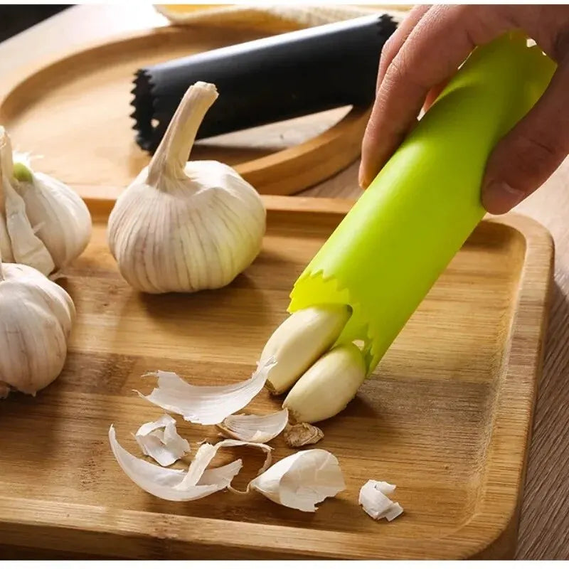 Steven Store™ Garlic Stripper Tube: Easy-to-use tool for peeling garlic quickly and efficiently