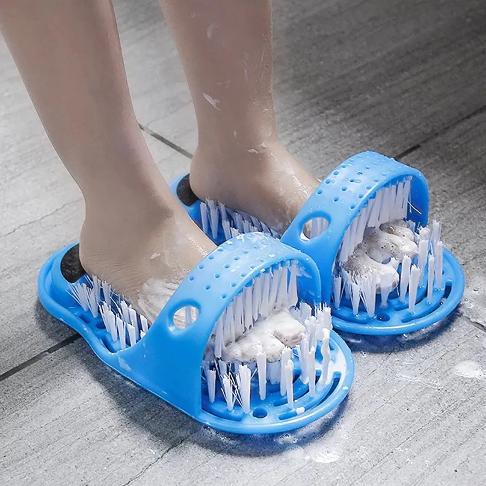 Steven Store™ Foot Scrubber - Ergonomic foot scrubber with soft bristles for gentle exfoliation and massaging action.